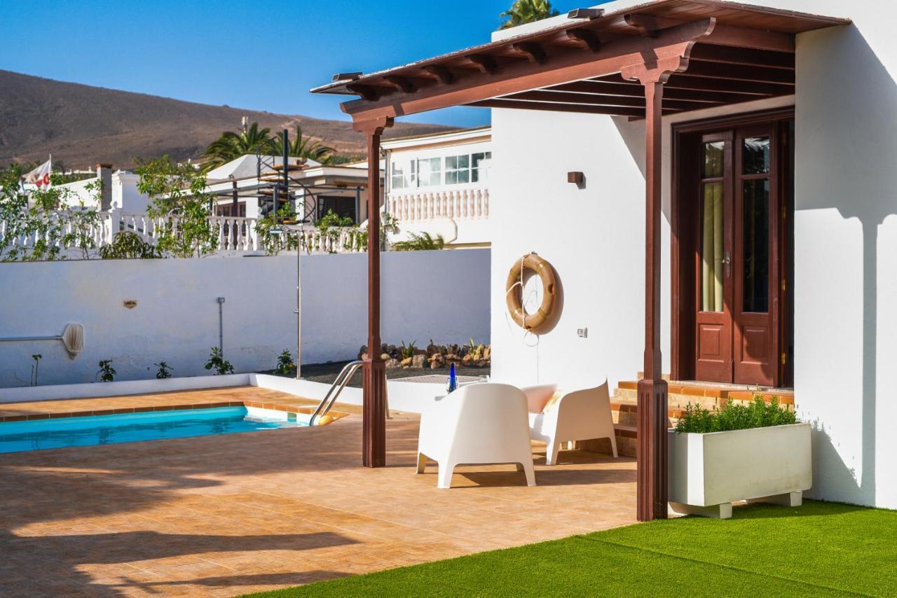Agradable Y Familiar Con Piscina Casa Inima Villa Playa Blanca  Buitenkant foto